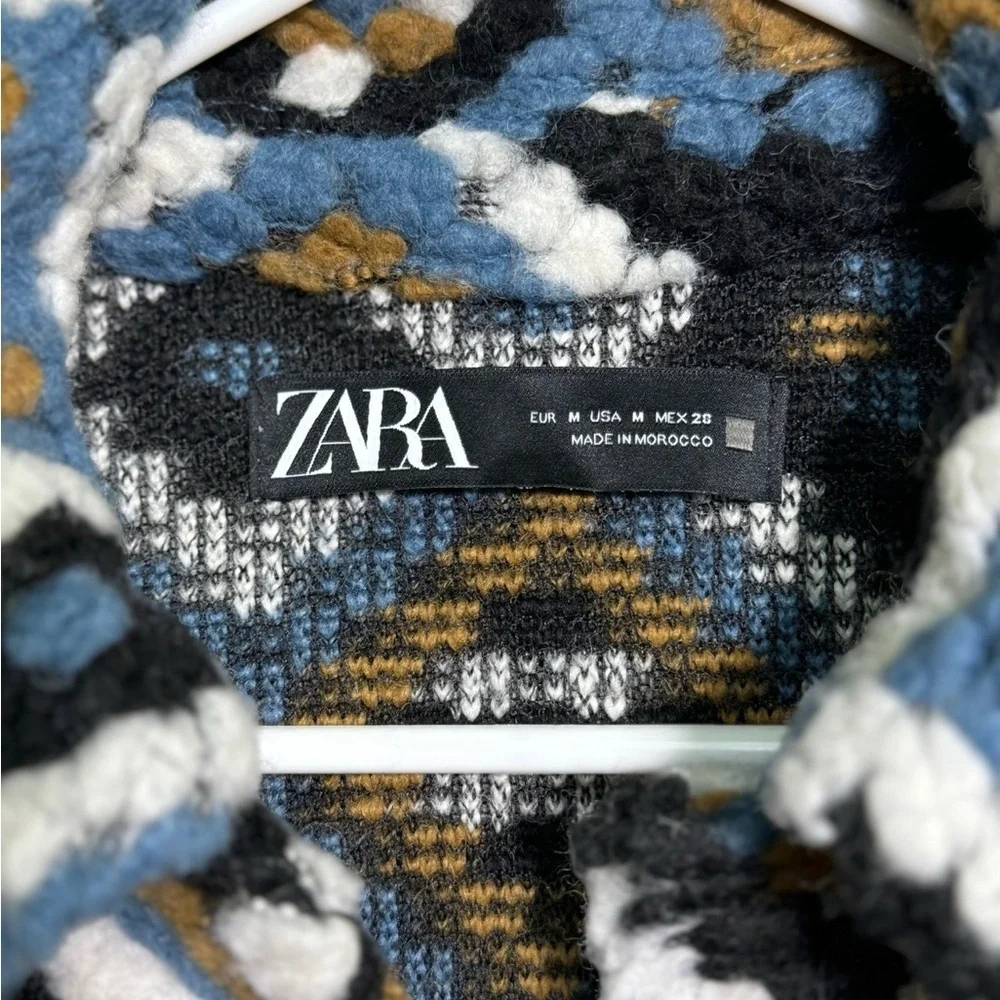 Zara Blue Black White Brown Geometric Toggle Teddy Coat - Picture 8 of 16
